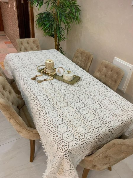 شرشف طاولة سفرة سنارة كروشيه 160*220 سم